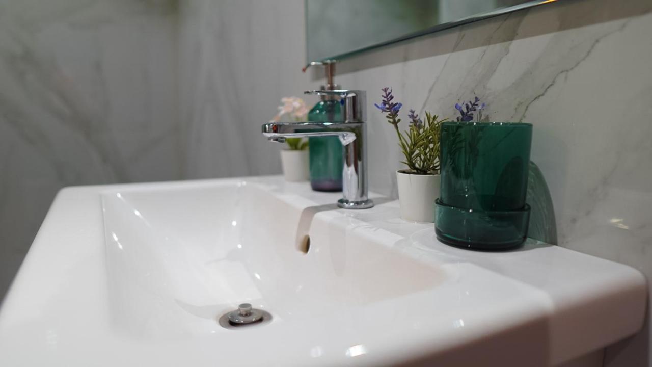 Bridge Service Apartment 海得拉巴 外观 照片